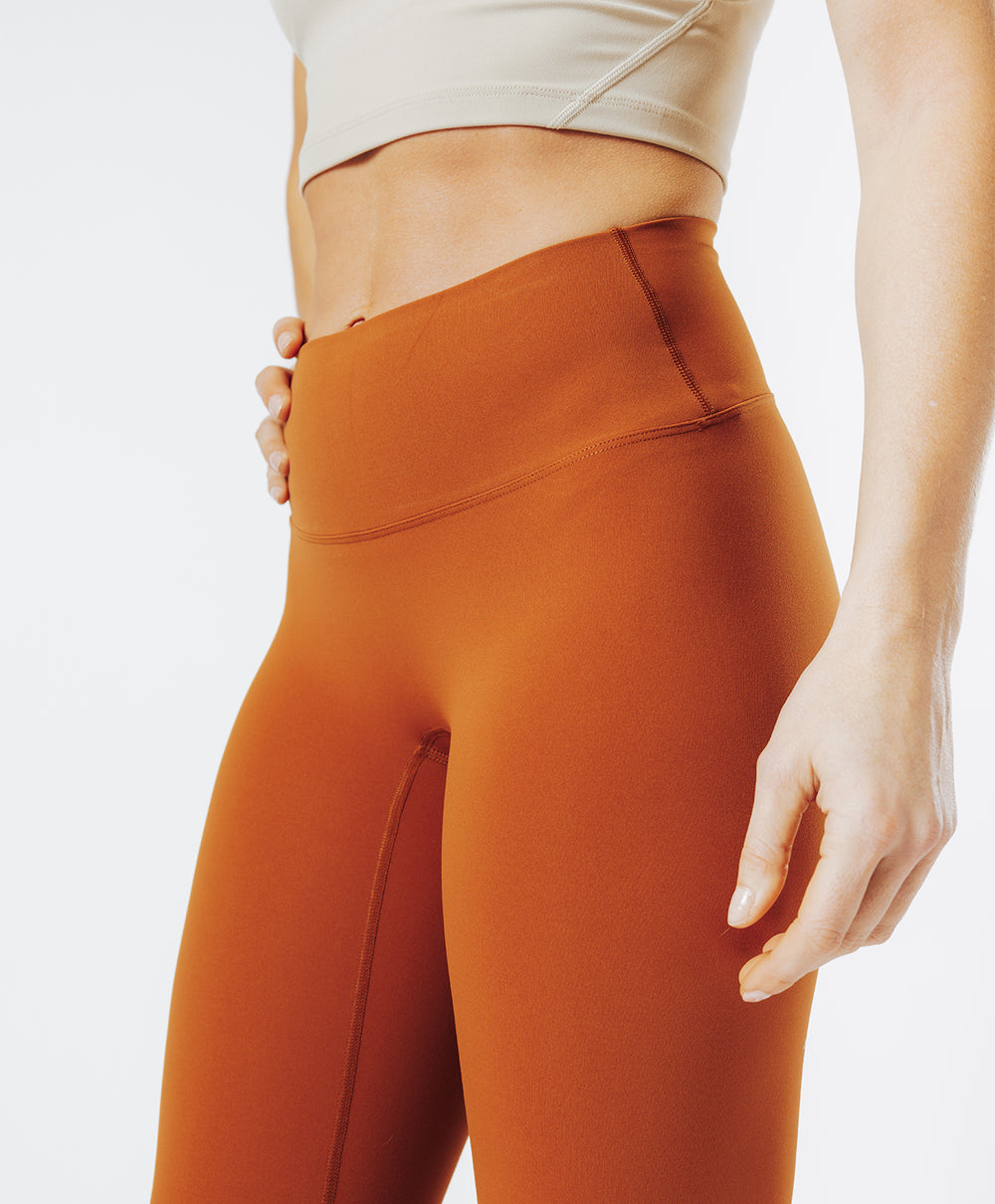 <tc>L</tc>EGGING HIGH FREEDO<tc>M</tc> rust