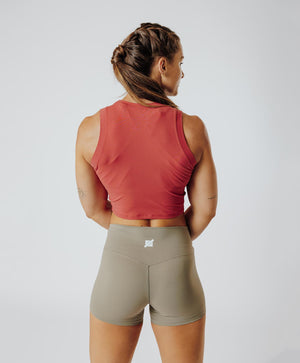 MUSCLE CROP TANK SKIN rouge marsala